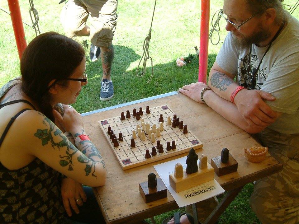 Ludopedia, Fórum, O Cerco ao Rei - HNEFATAFL